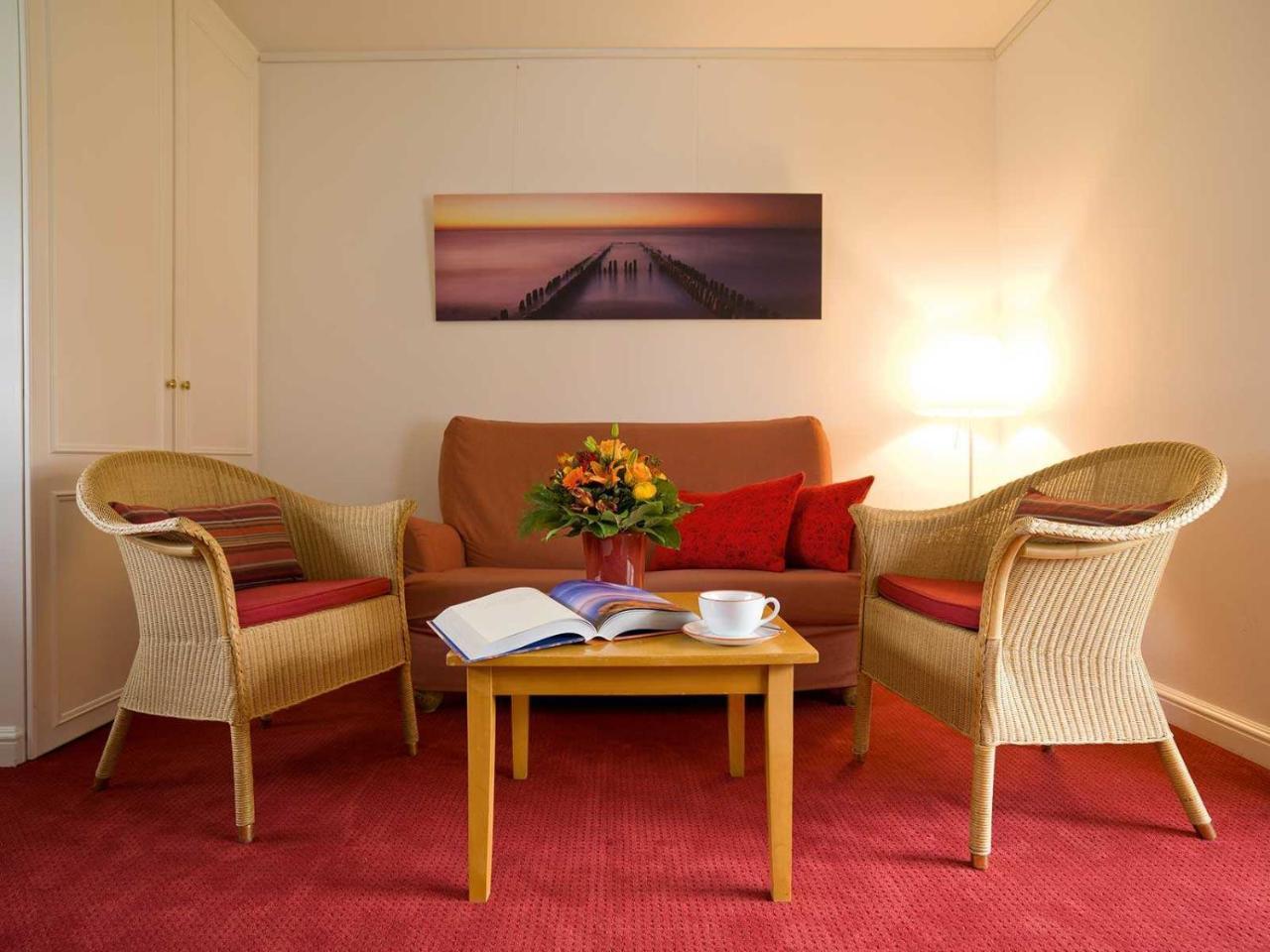 KAMPs Hotel Keitum Buitenkant foto